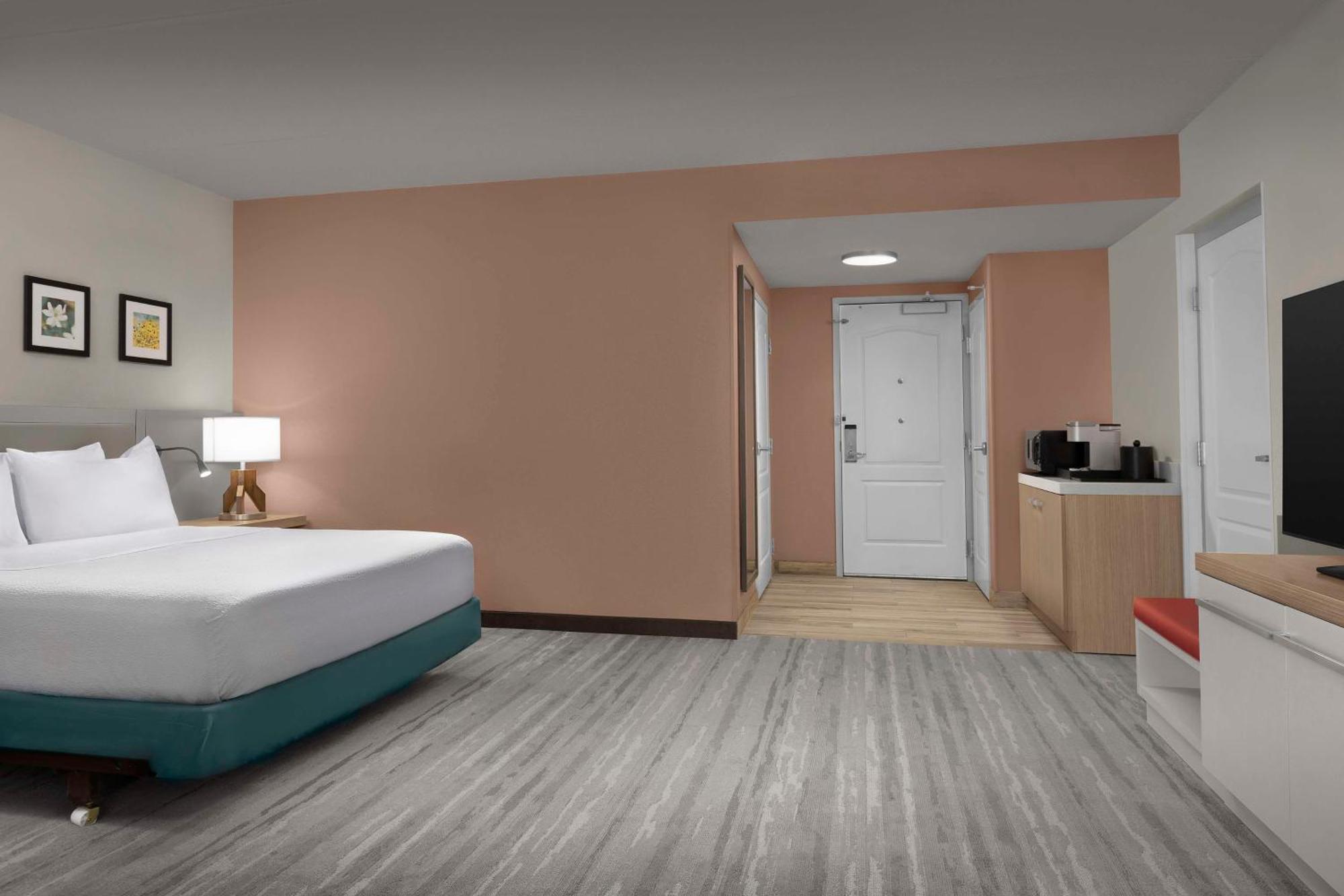 Hilton Garden Inn Raleigh Capital Blvd I-540 Bagian luar foto