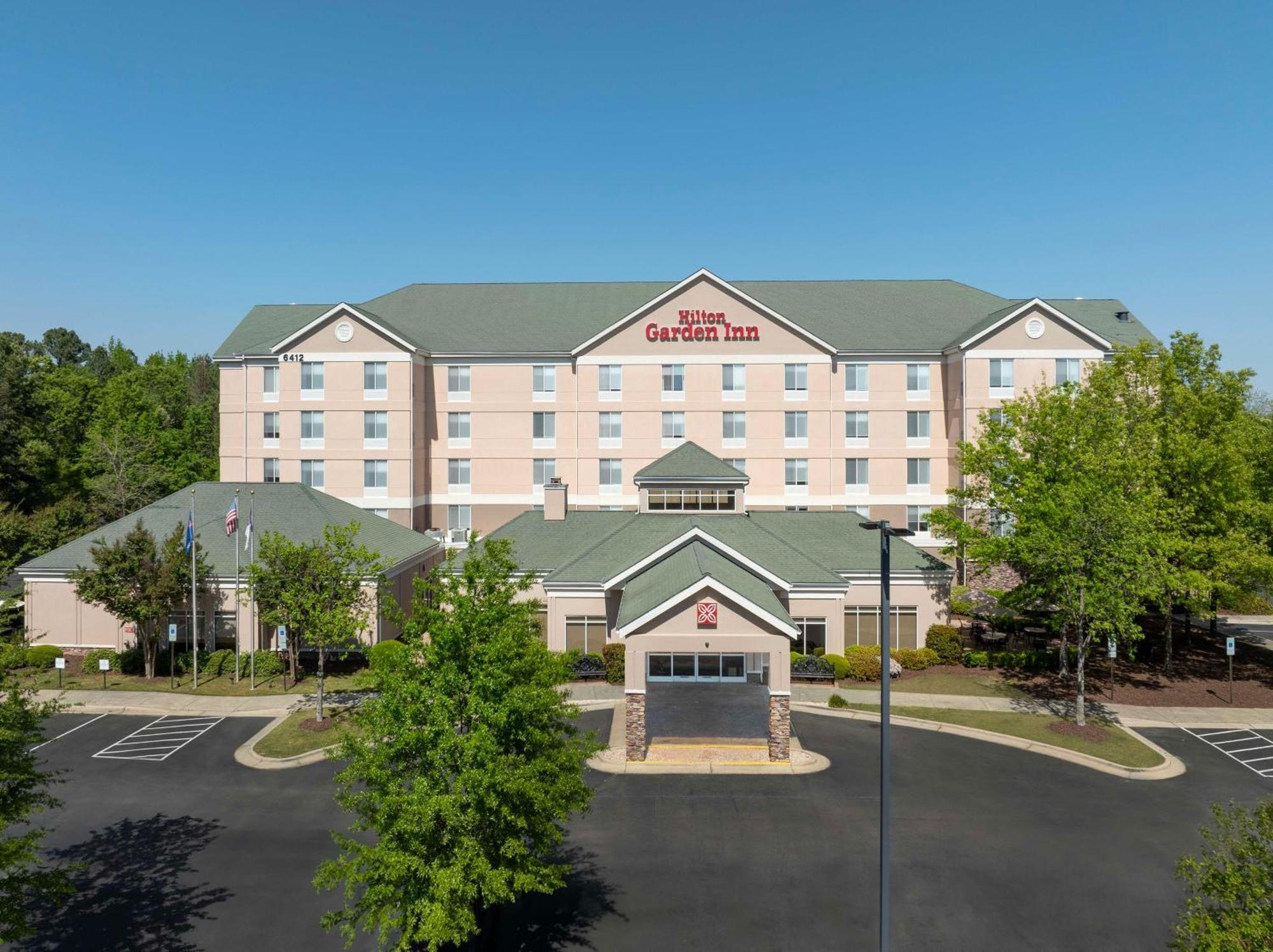 Hilton Garden Inn Raleigh Capital Blvd I-540 Bagian luar foto