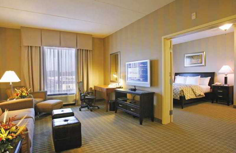 Hilton Garden Inn Raleigh Capital Blvd I-540 Ruang foto