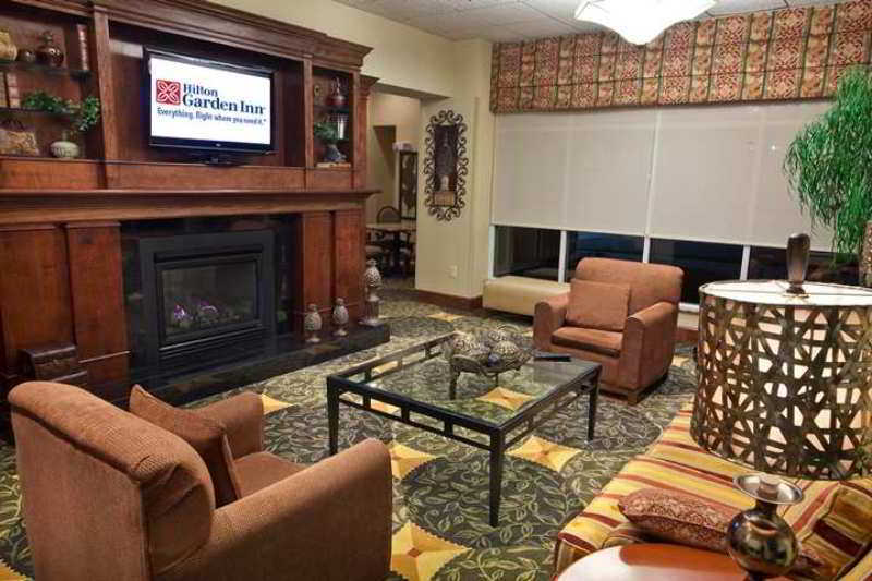 Hilton Garden Inn Raleigh Capital Blvd I-540 Interior foto